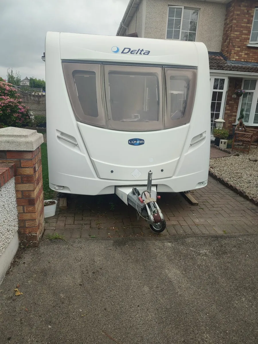 caravan by - Image 1