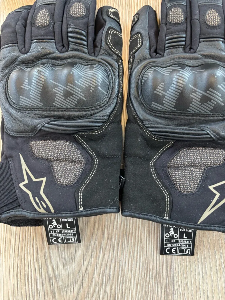 Alpinestars / Revit Motorcycle Gloves - Image 2