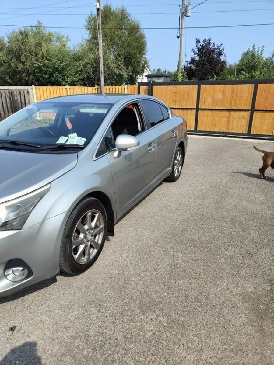 2012 Toyota Avensis - Image 3
