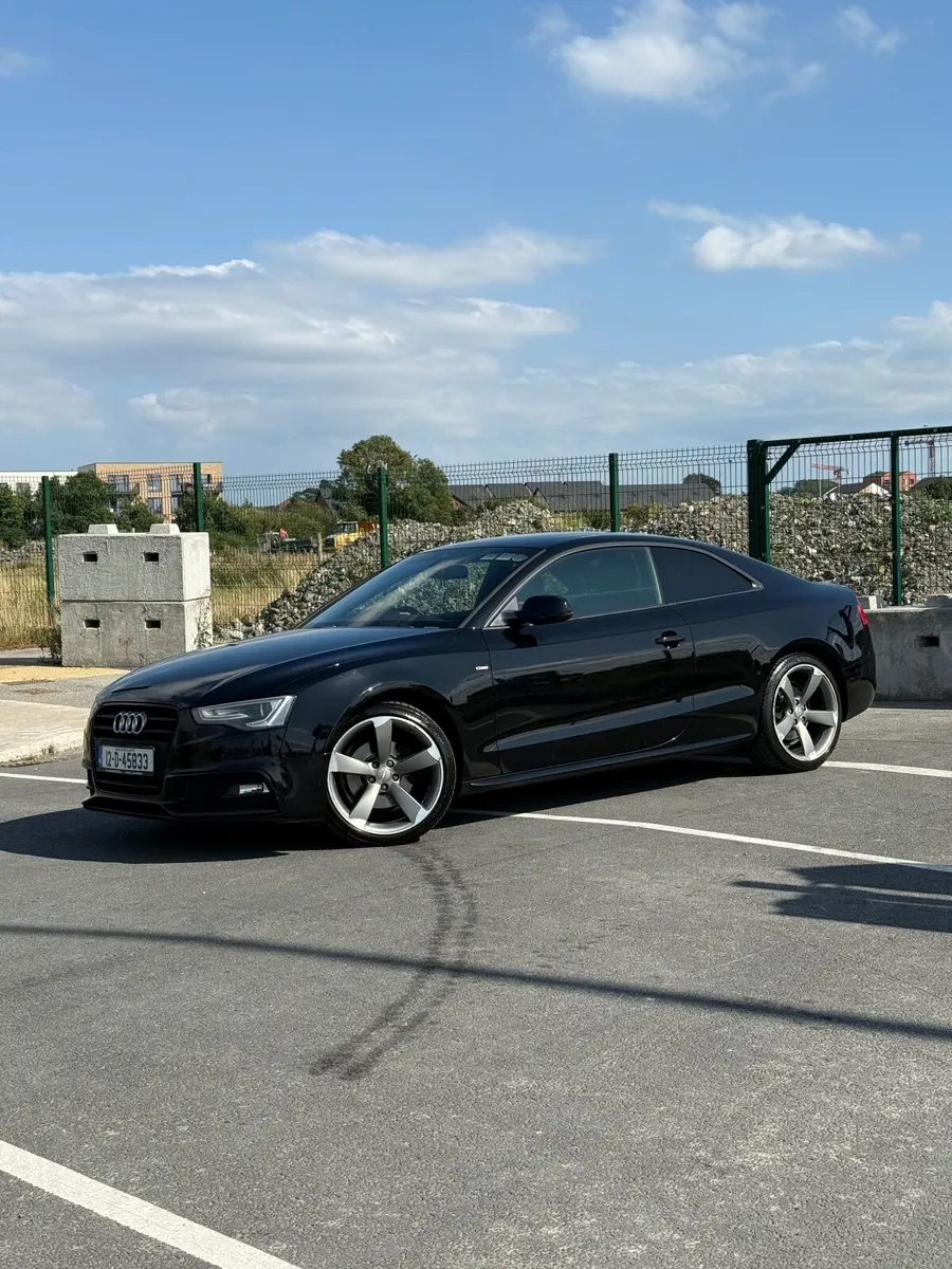 Audi A5 2012 - Image 2