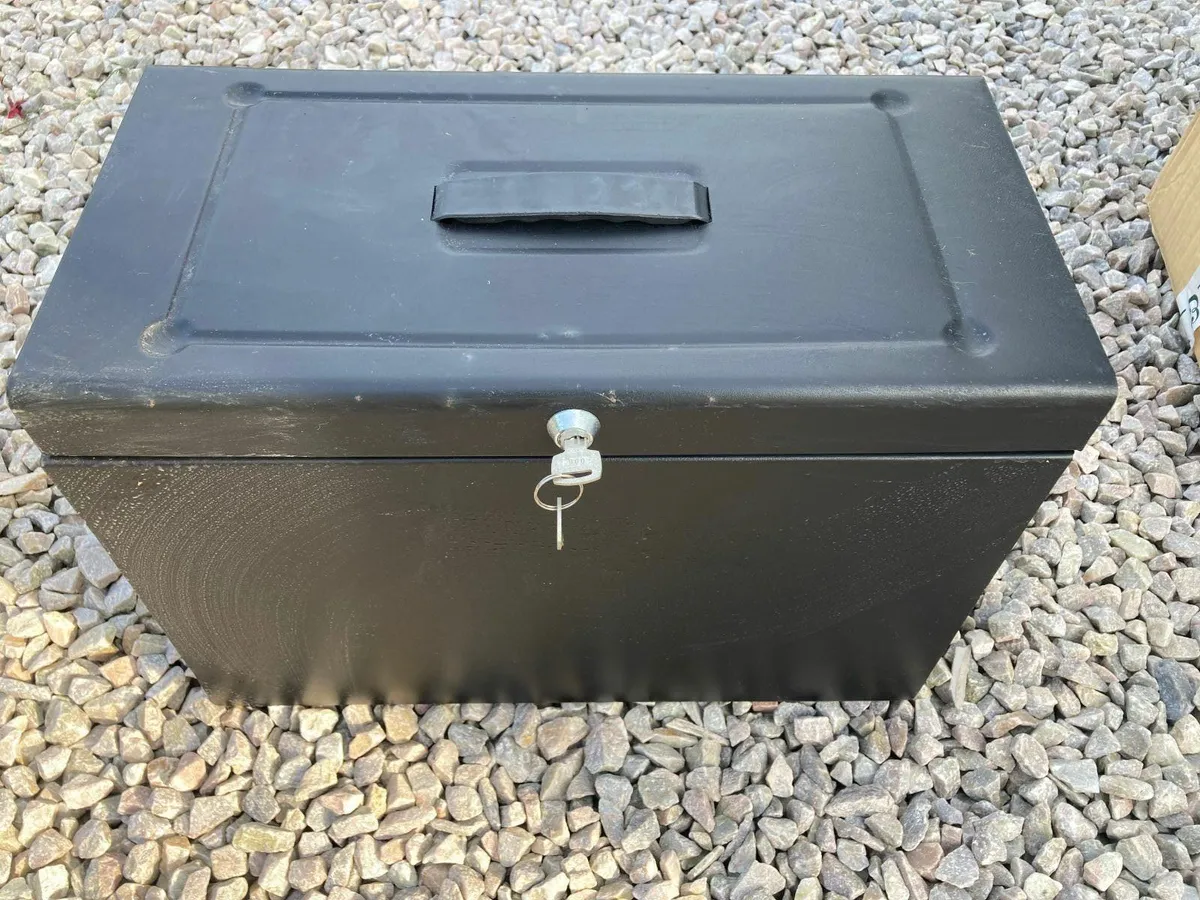 Steel File Box Black with key - Image 1