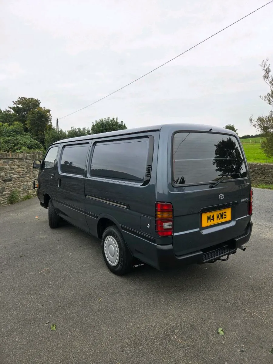 Toyota Hiace 2.4d 1995 LWb - Image 4