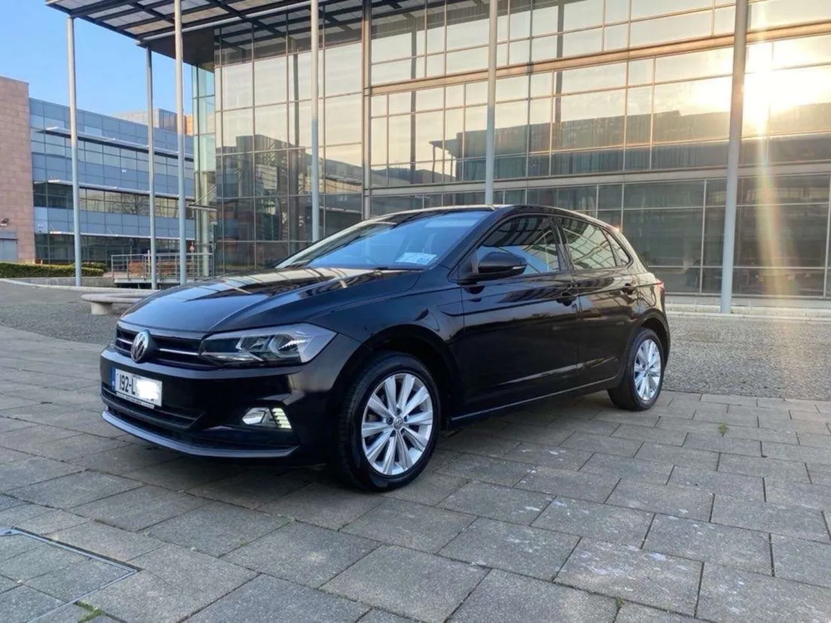 Volkswagen polo CL 1.0 M5F 65HP 5DR MANUAL - Image 4