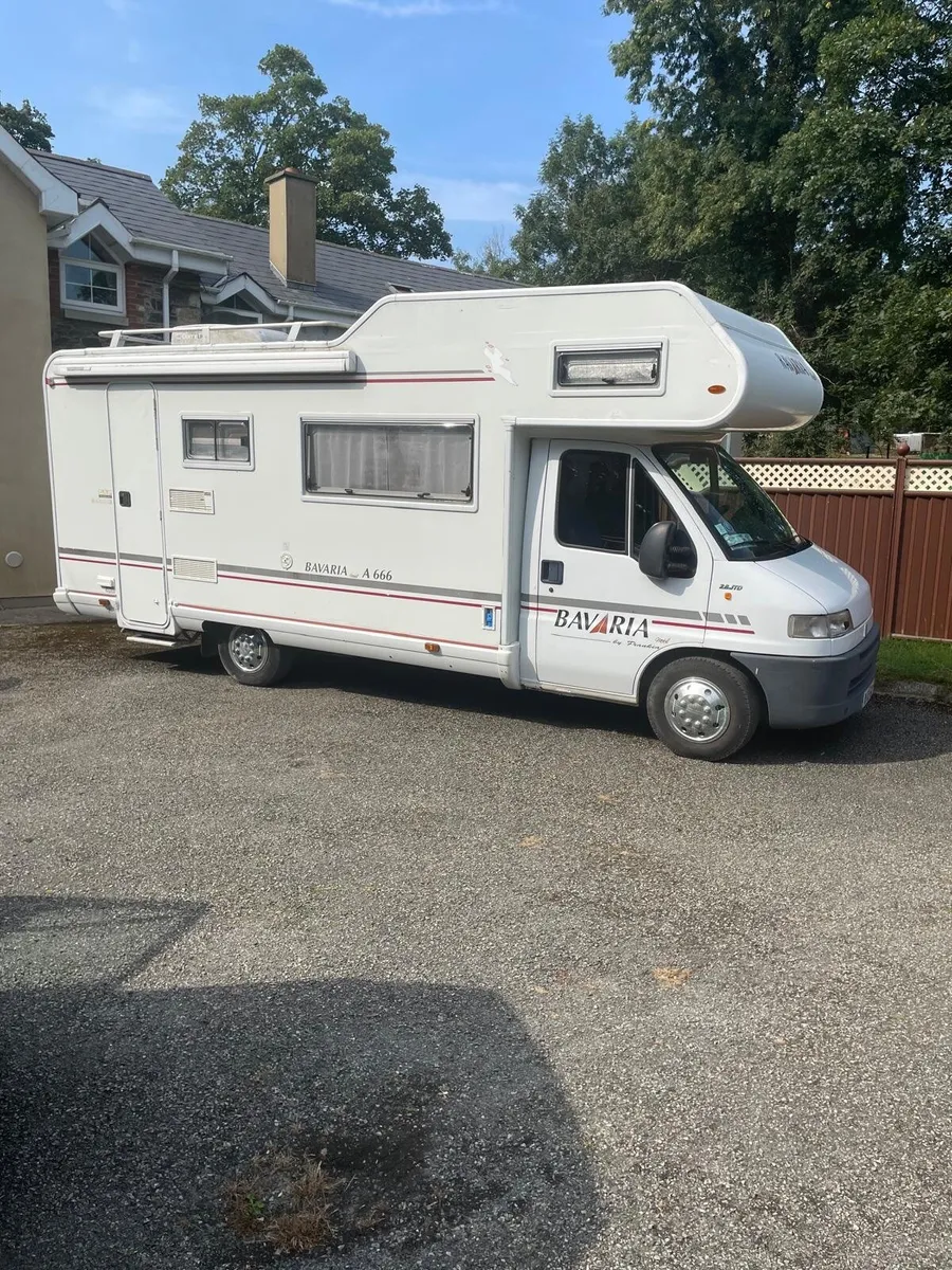 Motor Home/Camper Van - Image 1