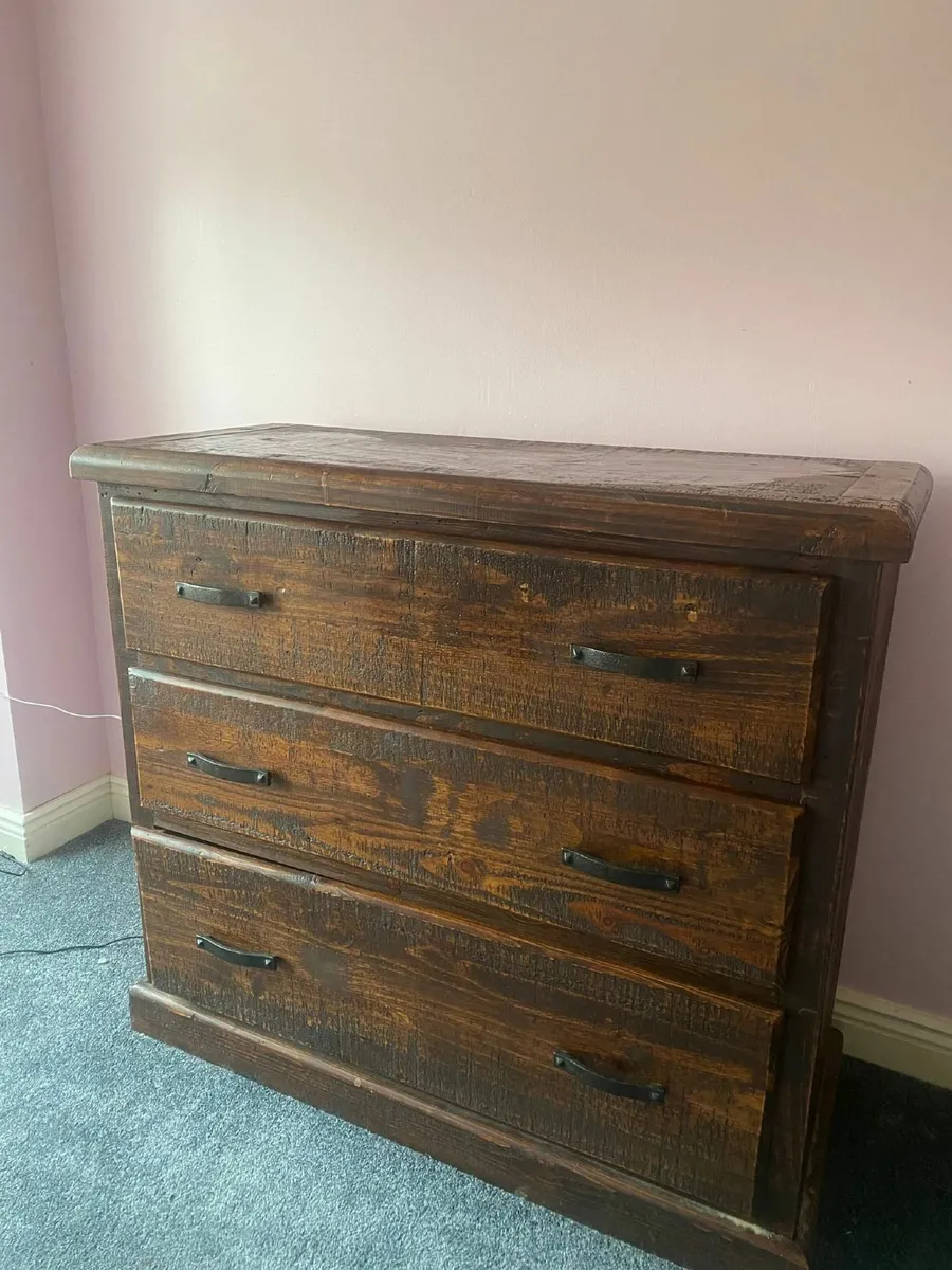 Chest of drawers - Image 2