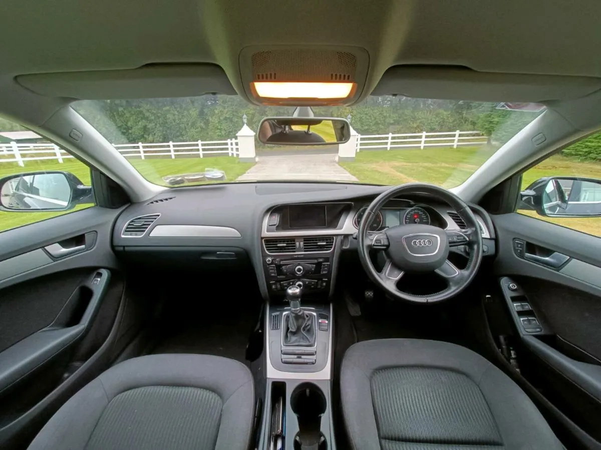 Audi A4 - Image 2