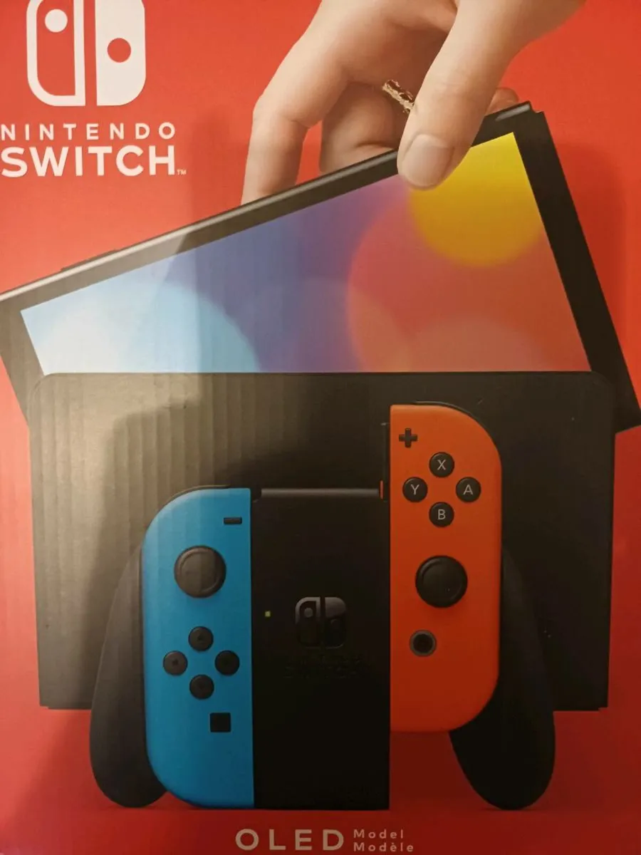 Nintendo switch oled and Nintendo switch with 🎮 - Image 2
