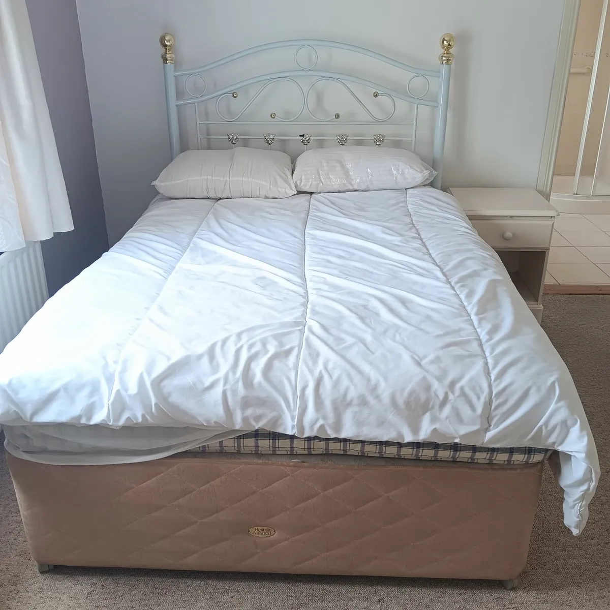 Double Bed - Image 1
