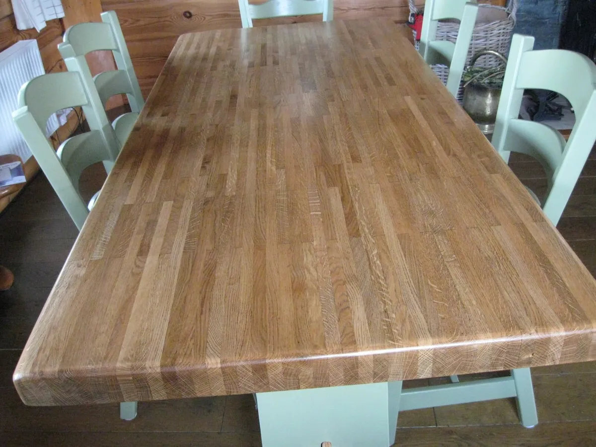 solid oak dining fable and chairs - Image 2