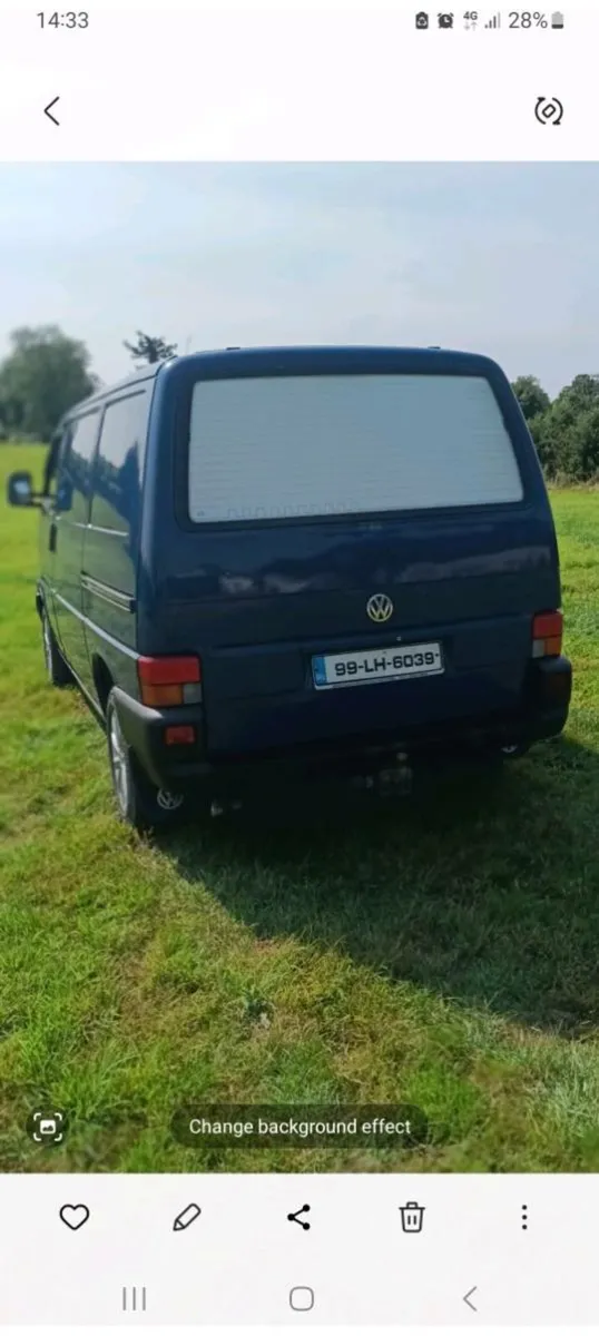 Van - Image 4