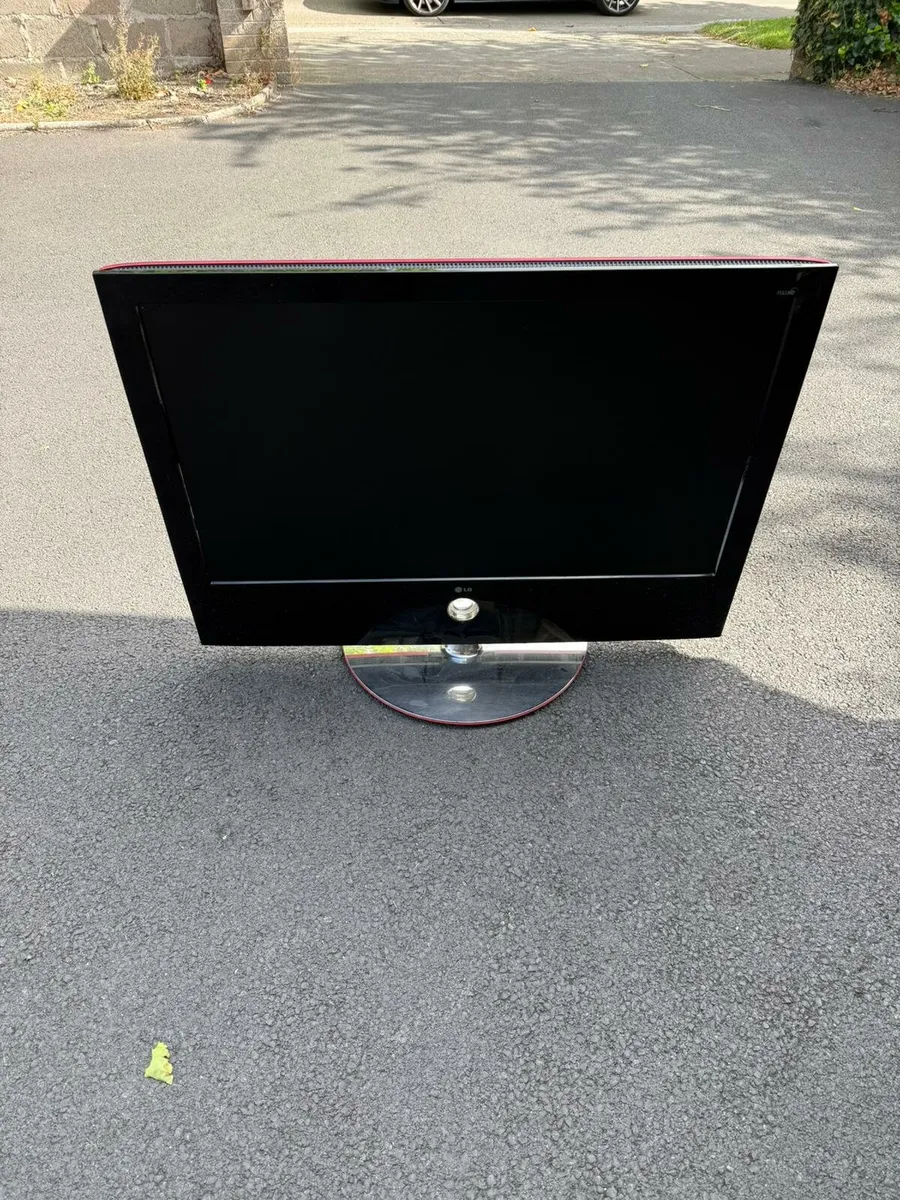 Lg tv 42lg6100 - Image 1