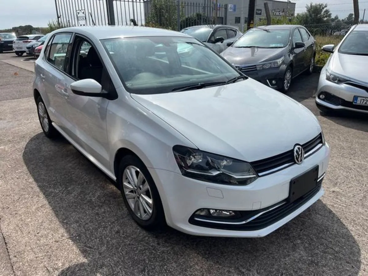 Volkswagen Polo 1.2 tsi Highline - Image 2