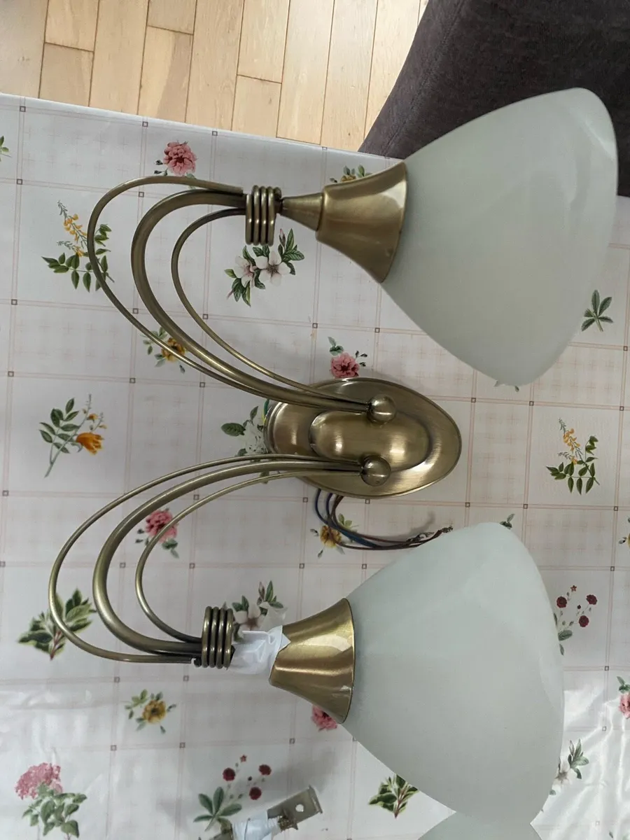 Ceiling light with 2 wall lights - Image 2