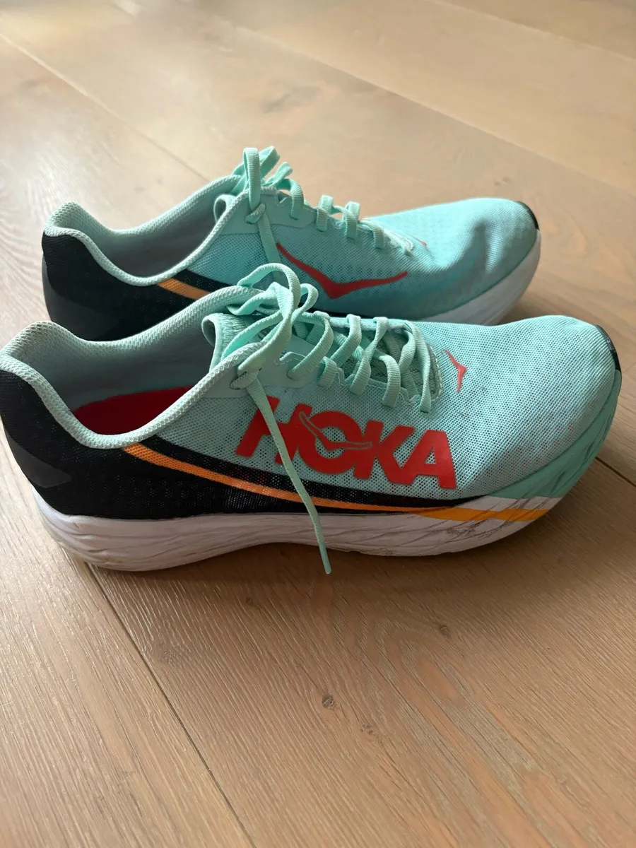 Hoka Rocket X