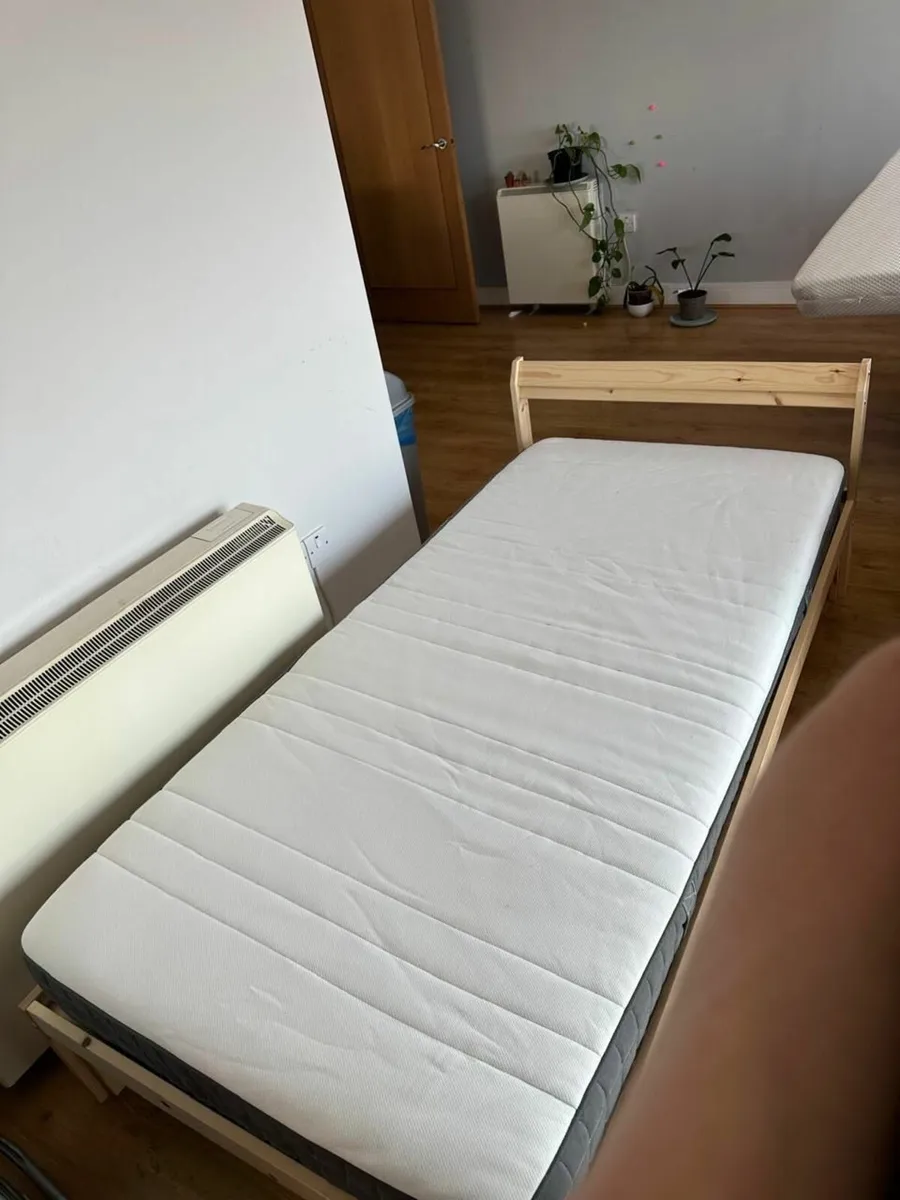 base bed, mattress