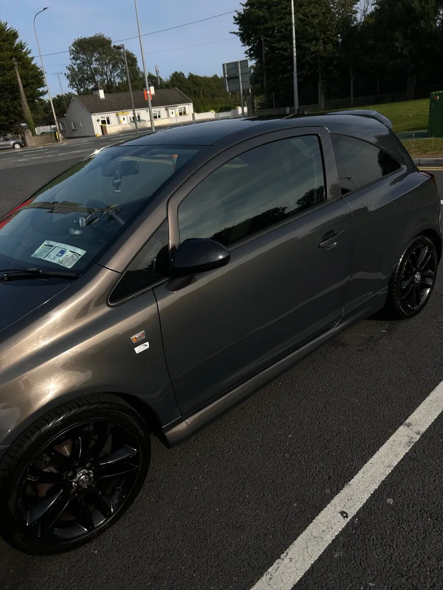 Vauxhall Corsa Limited Edition 2013 - Image 2