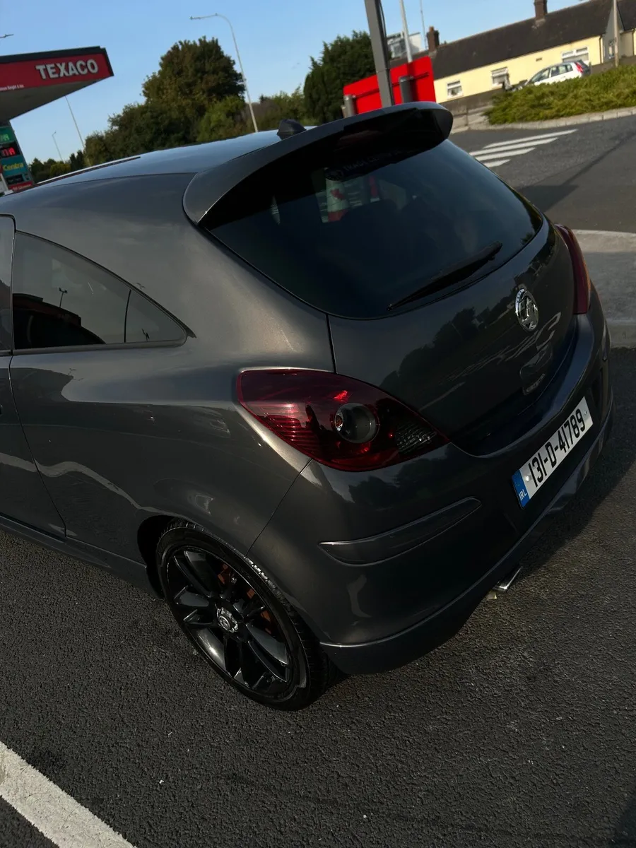 Vauxhall Corsa Limited Edition 2013 - Image 4