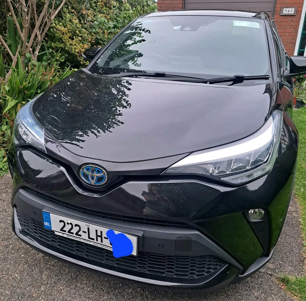 Toyota C-HR - Image 1