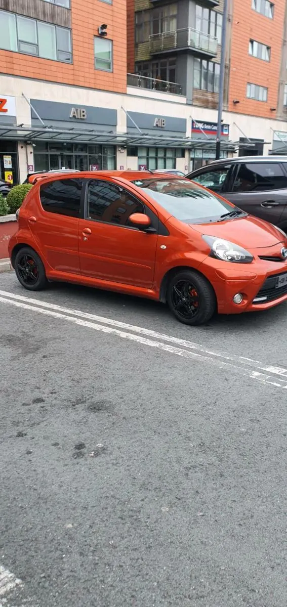 Toyota Aygo fire 2013 tax and test L@@K - Image 1