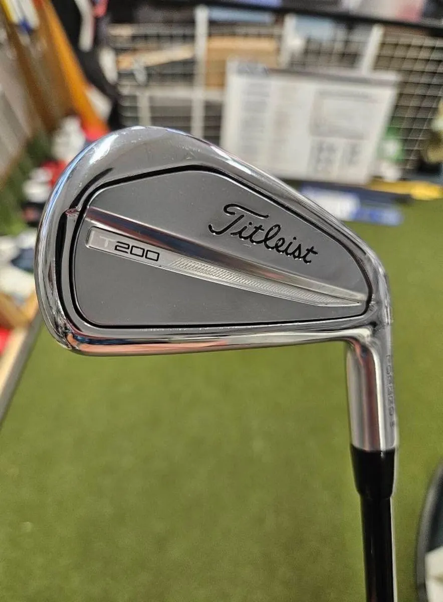 Titleist T200 Forged 3 Iron - Image 1