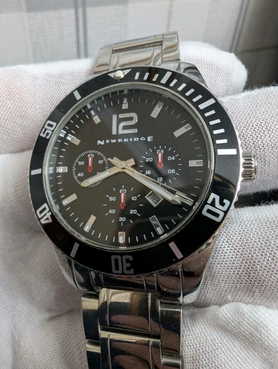 Newbridge stainless steel men's dive watch - Image 2
