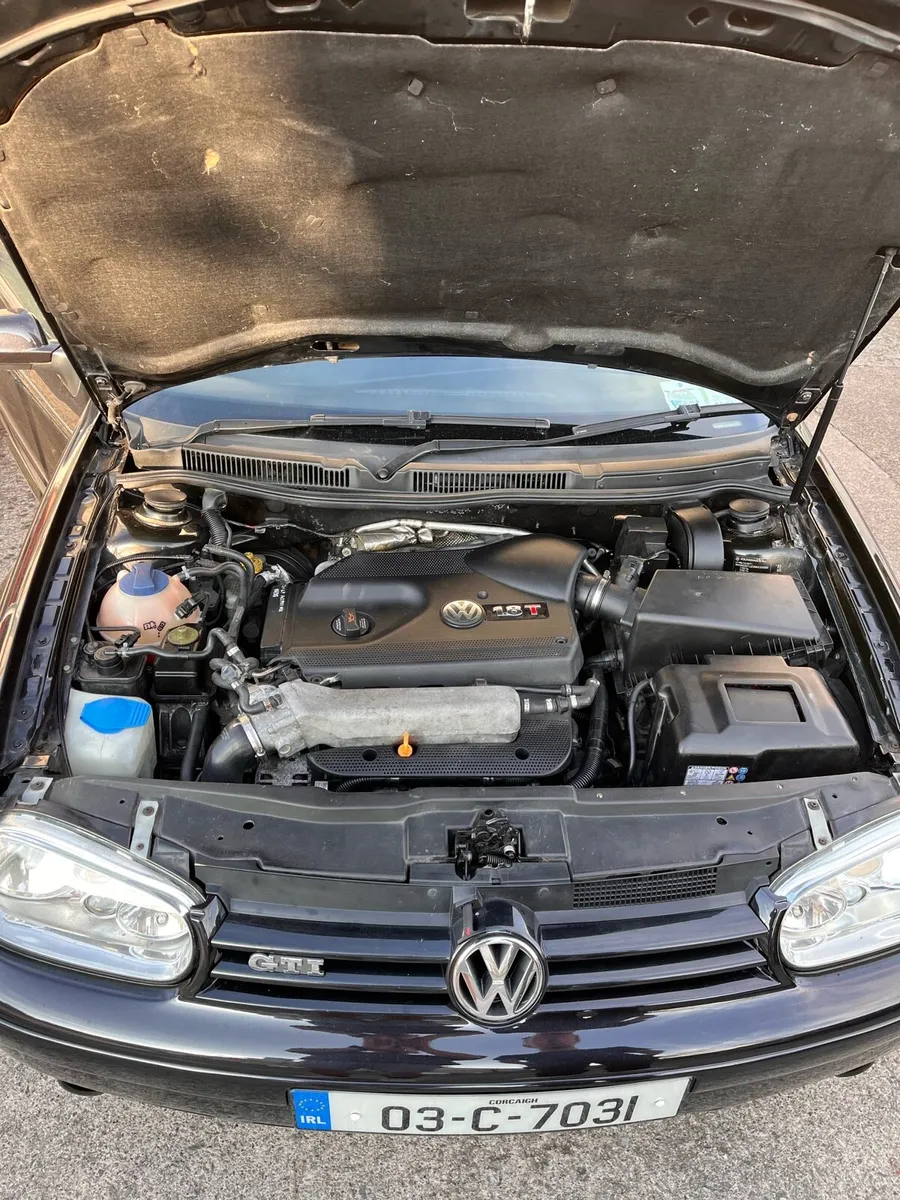 Volkswagen Golf GTI - Image 2