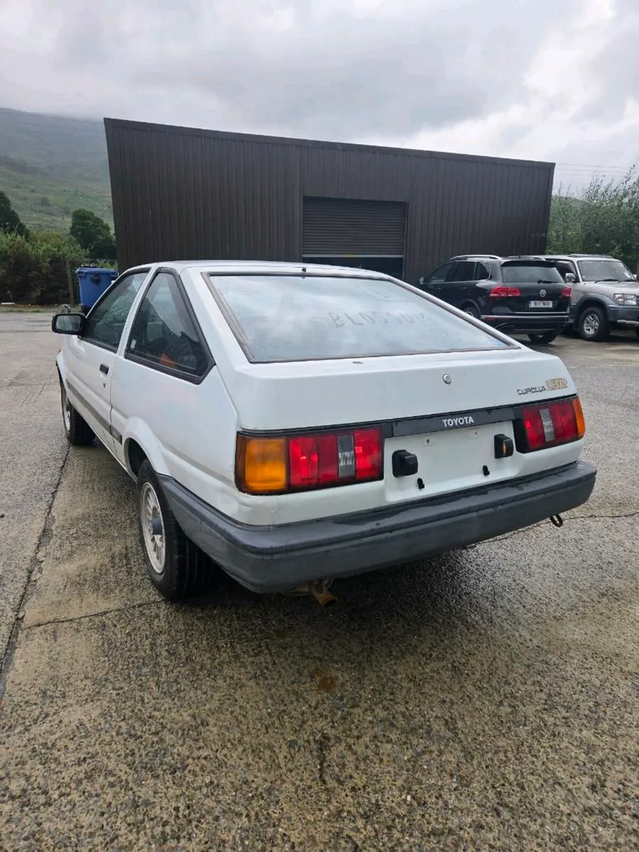 Toyota Corolla Levin - Image 2