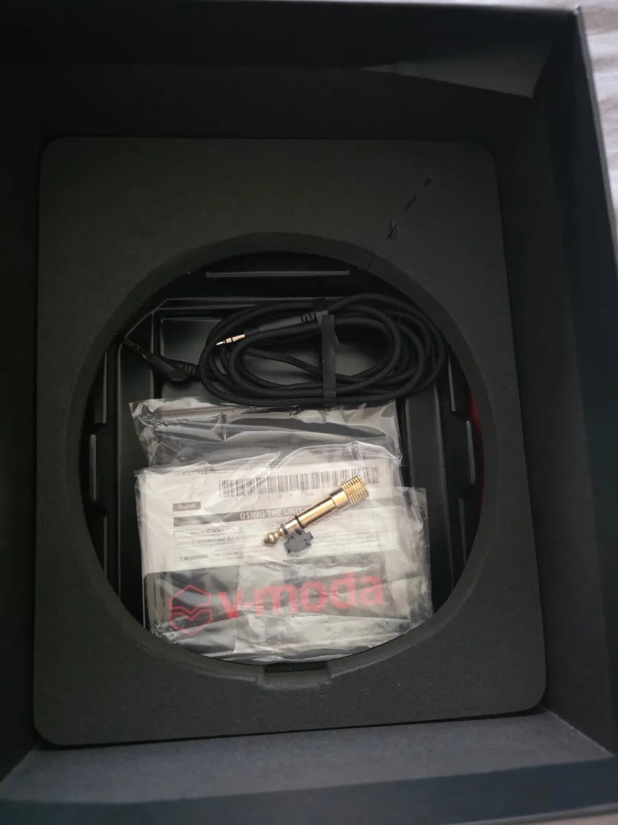 V-Moda M-200 headphones noise cancelling, bluetoot - Image 4