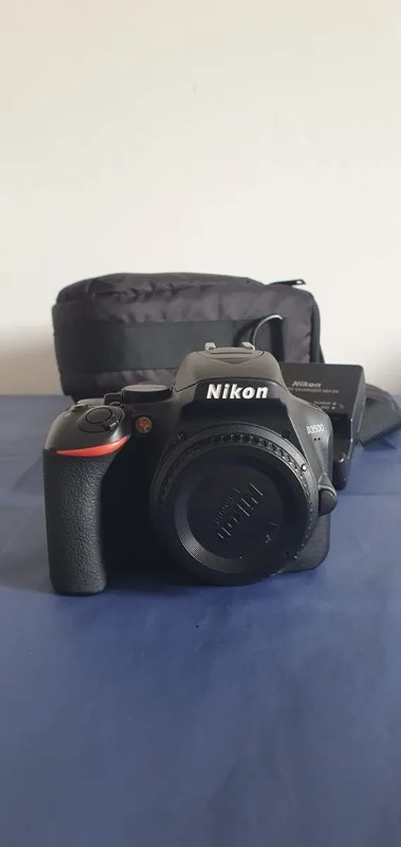 Nikon D3500 - Image 1