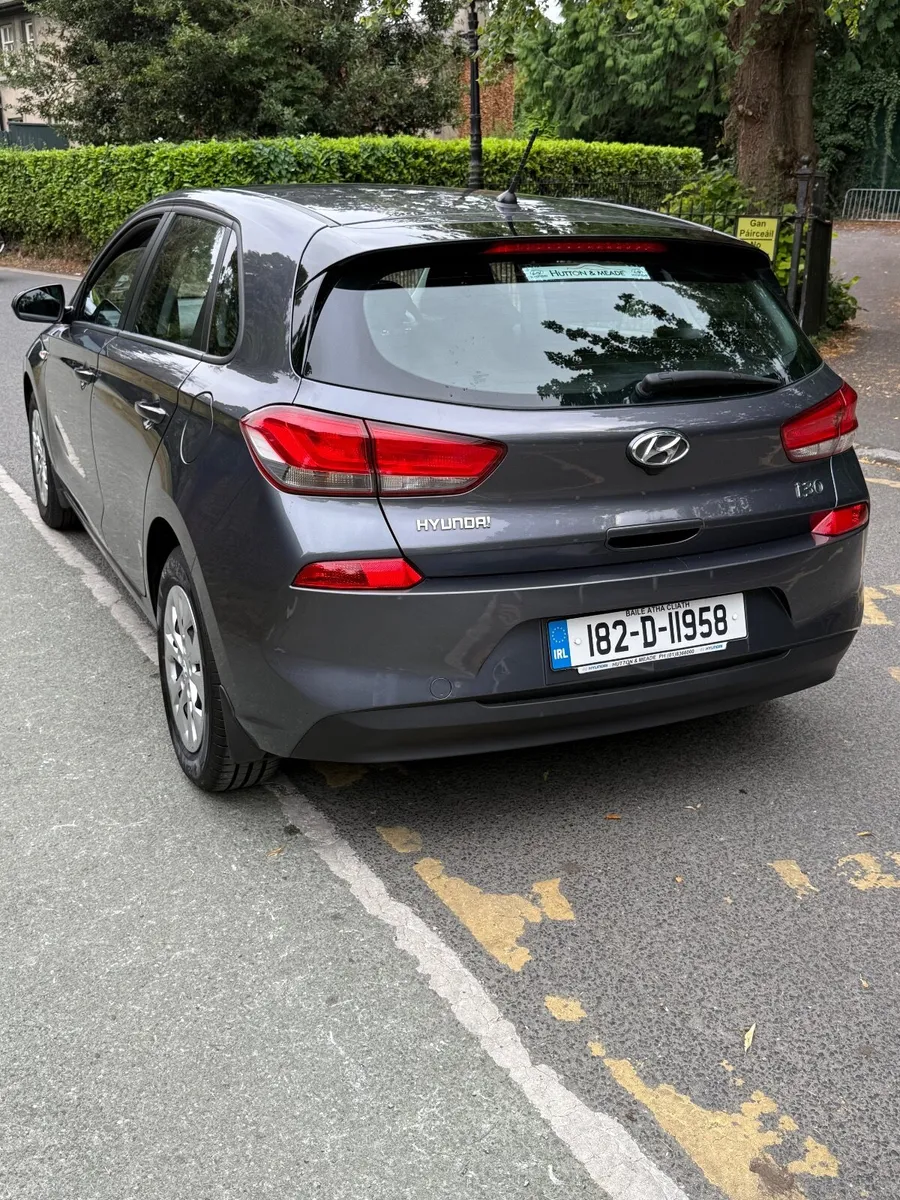 Hyundai i30 2018 - Image 2