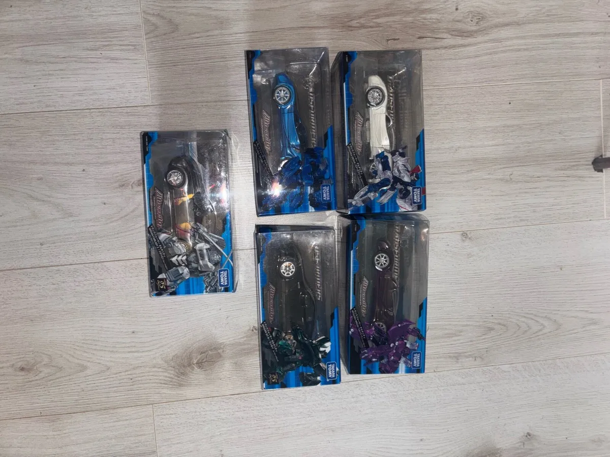 Star Wars and transformers collectibles - Image 2