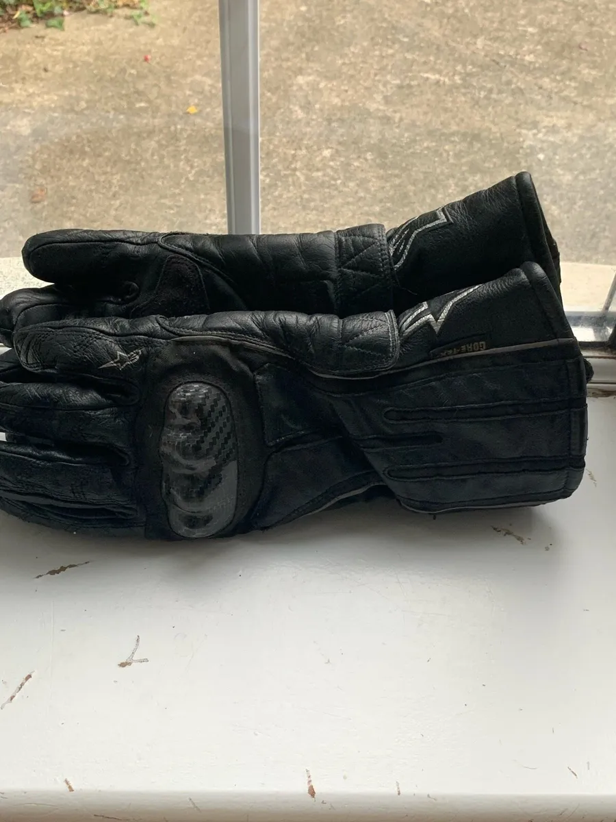 Alpinestars Motorcycle Gore-tex Gloves - Image 2