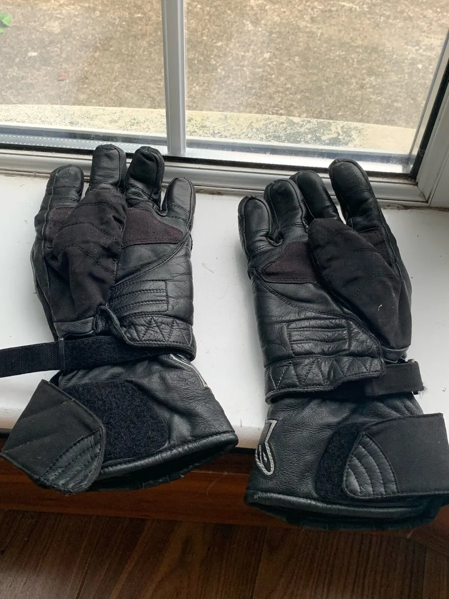 Alpinestars Motorcycle Gore-tex Gloves - Image 3