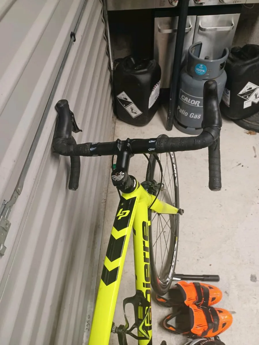 Bike. - Image 1