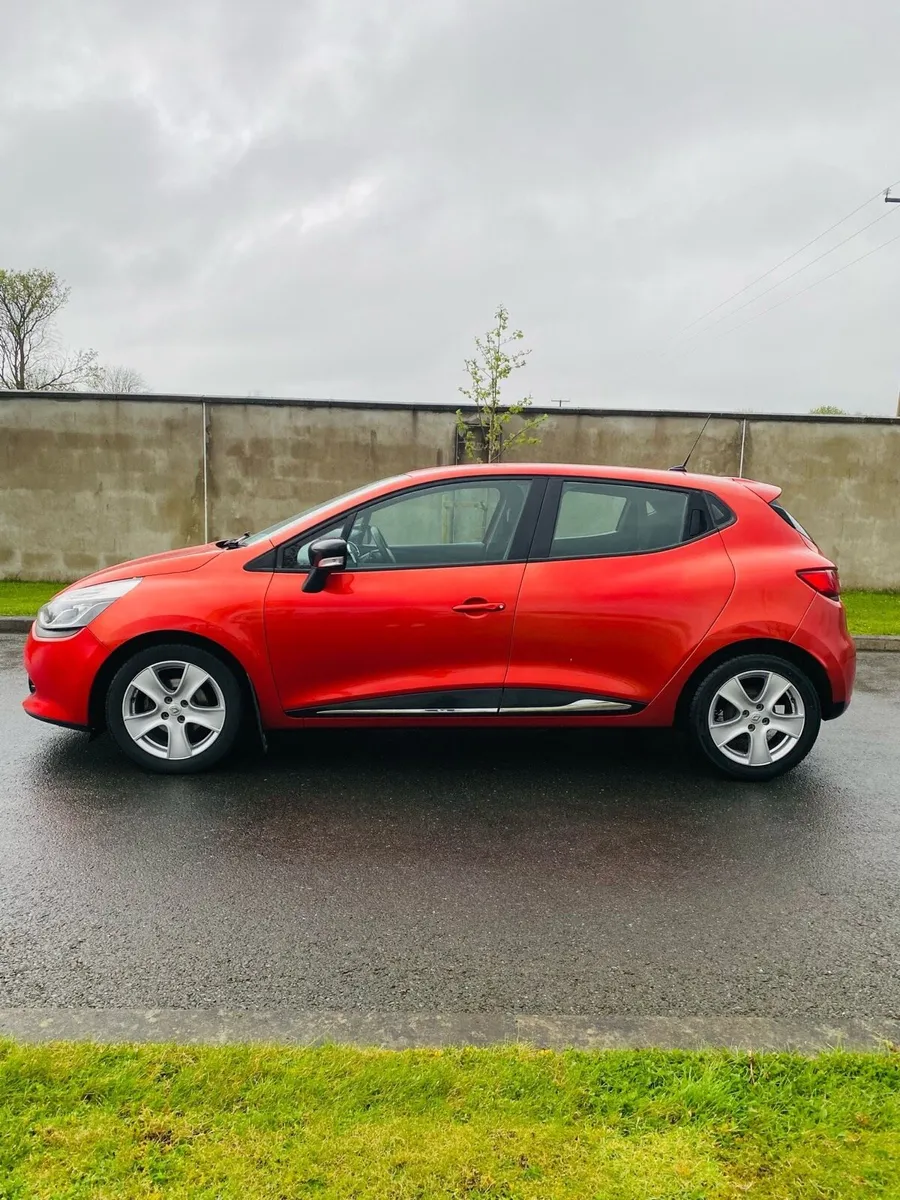 Renault Clio Fresh NCT/TAX 1 year - Image 2