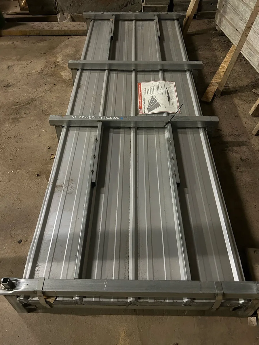 Galvanise roof sheeting - Image 1