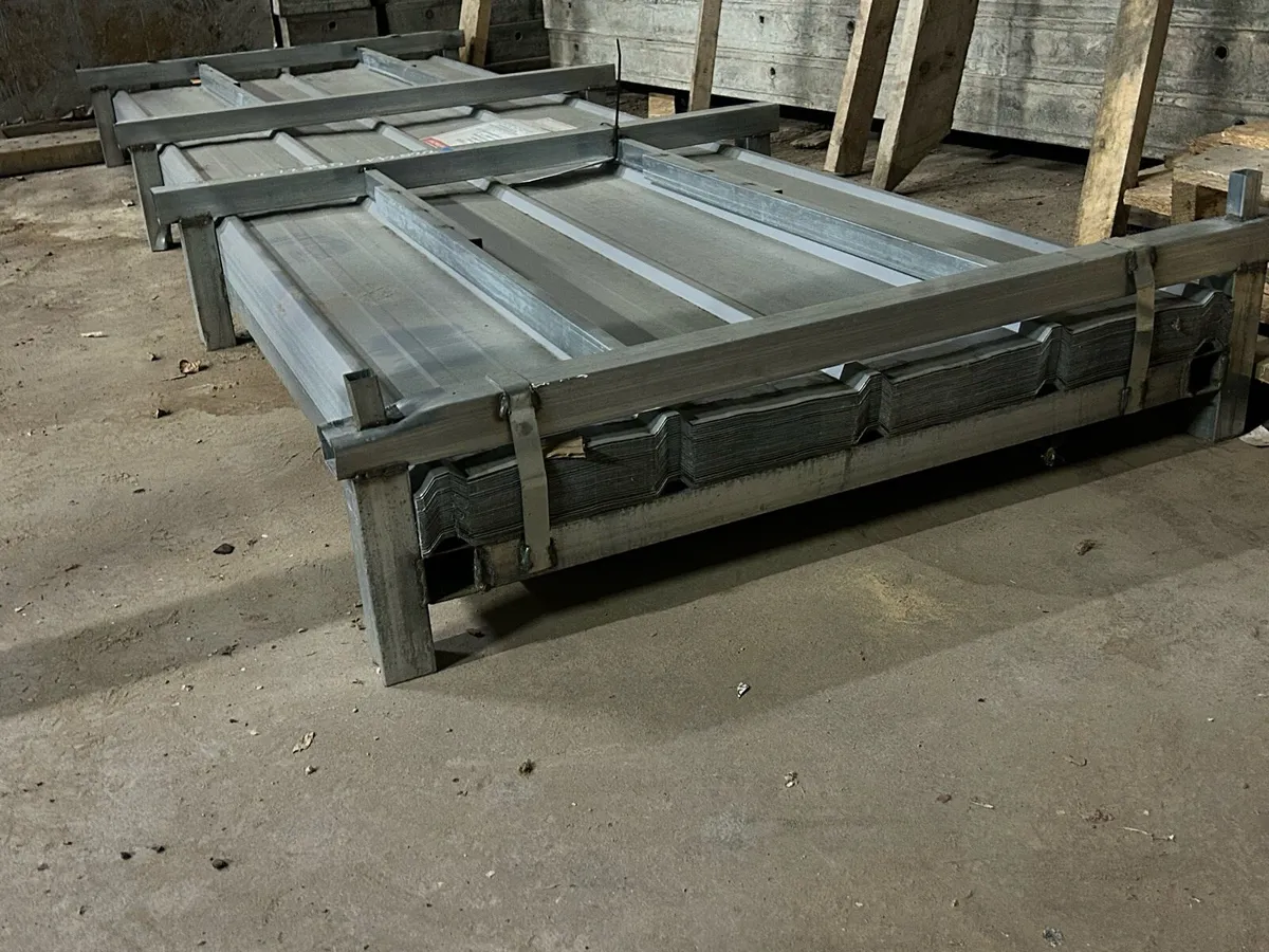 Galvanise roof sheeting - Image 2