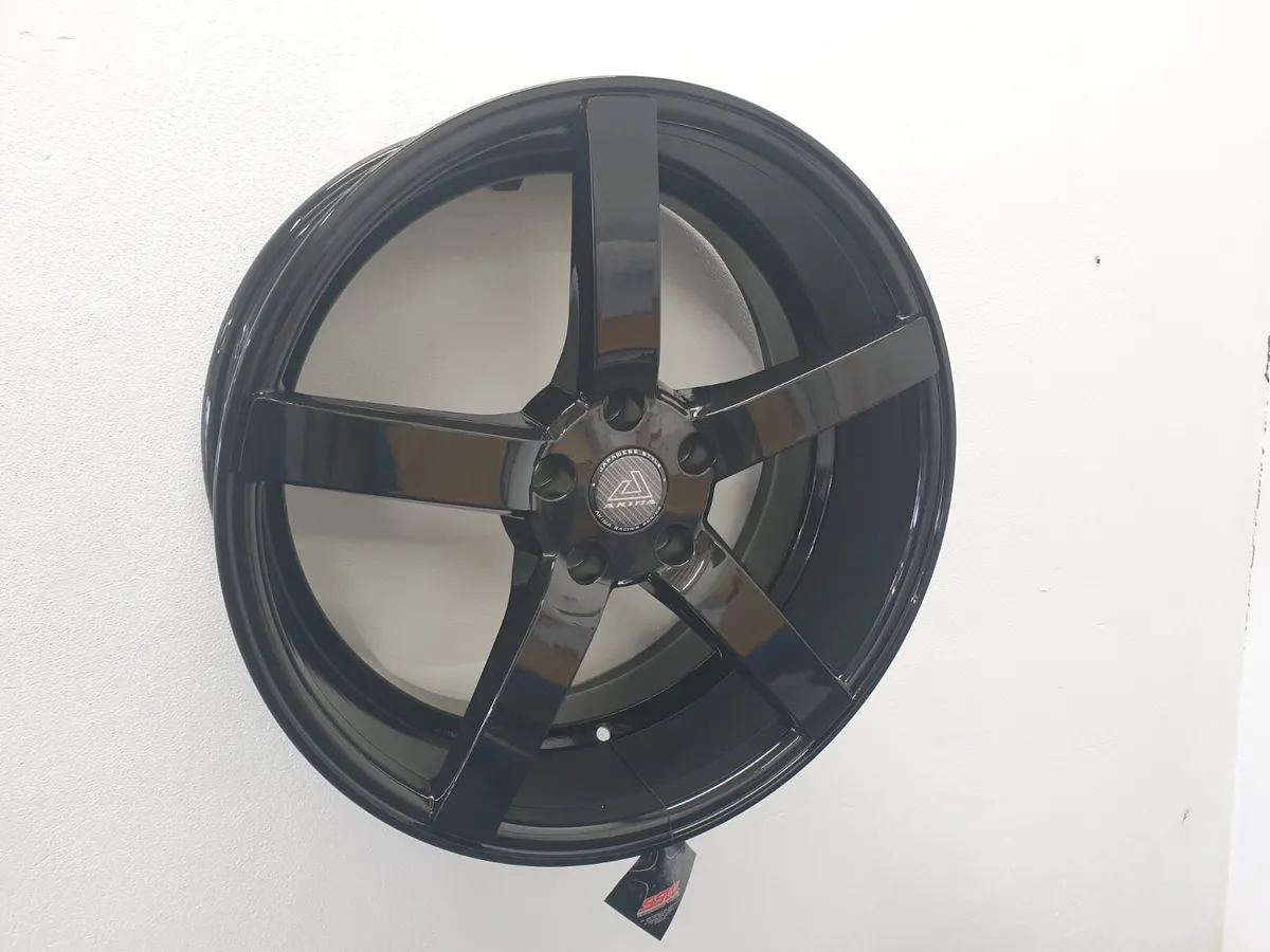 18" 19" Akina Magnum - Image 4