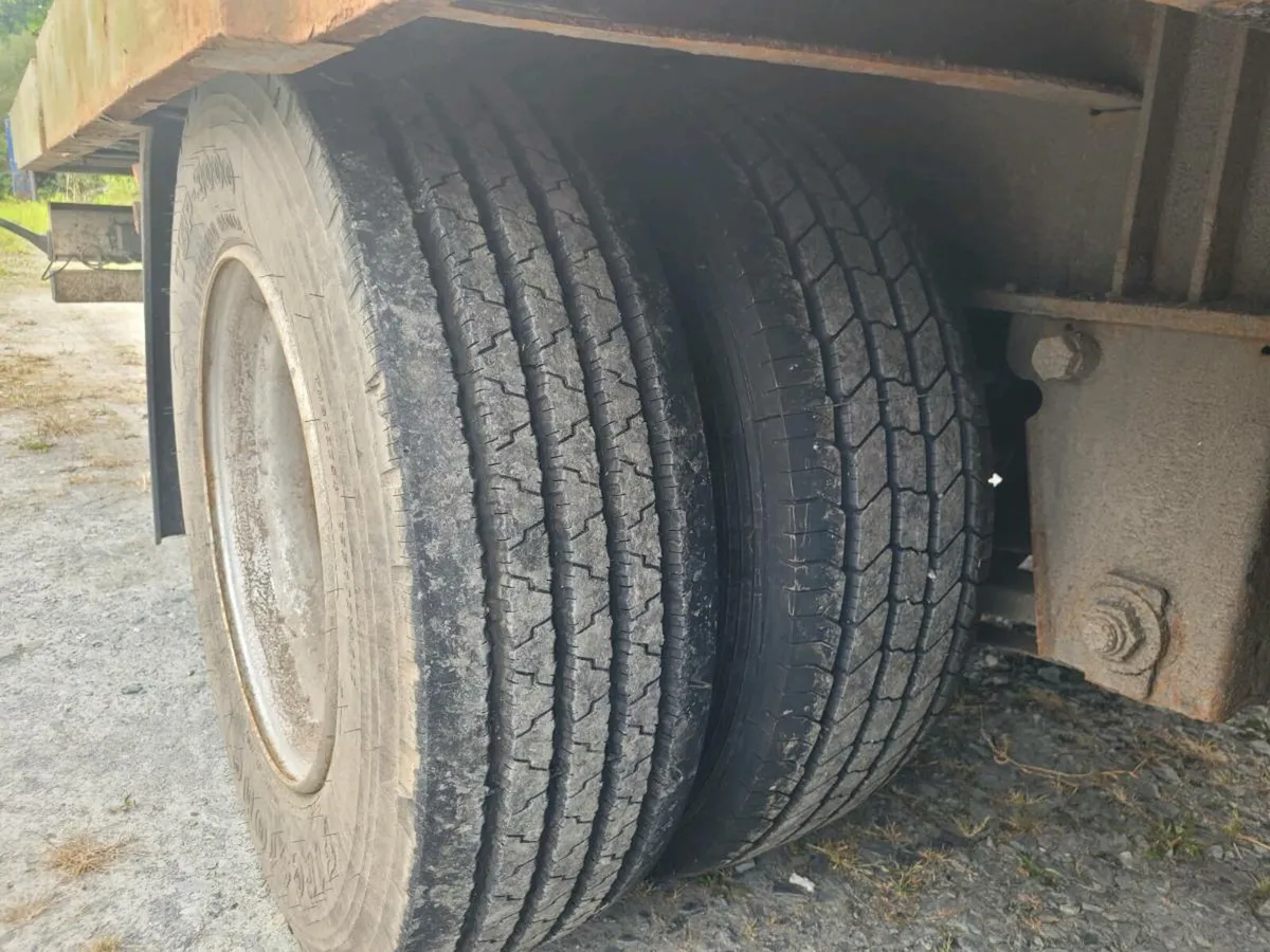 45ft stepframe trailer - Image 3