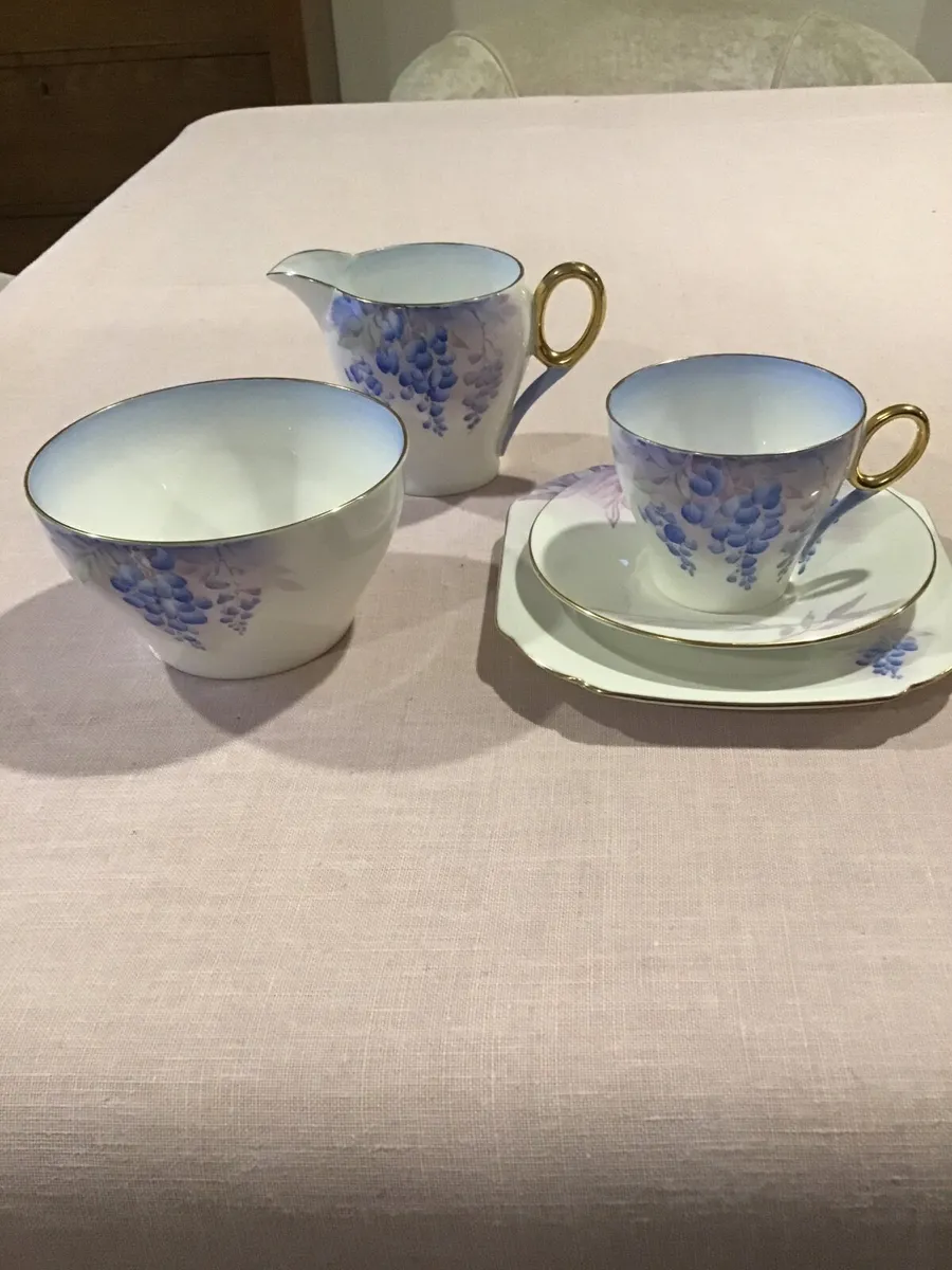 Shelley china pattern Wisteria c 12421 6 - Image 2