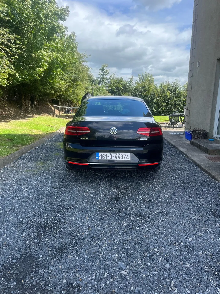 Volkswagen Passat 1.6 Highline - Image 3
