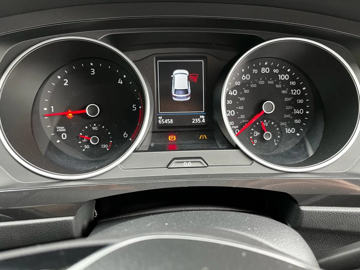 2017 Volkswagen Tiguan TDI - Image 4