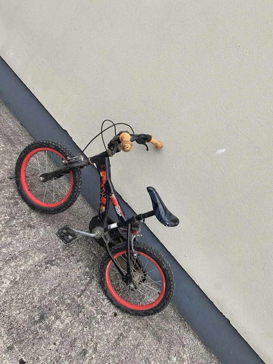 Kids bike - Image 3