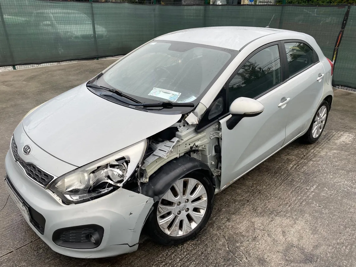 2013 Kia Rio  1.3 Petrol - Image 4