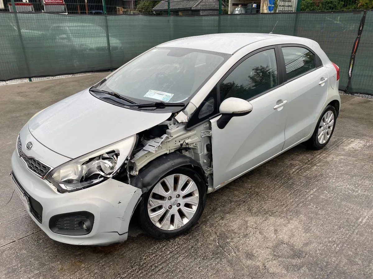2013 Kia Rio  1.3 Petrol - Image 3
