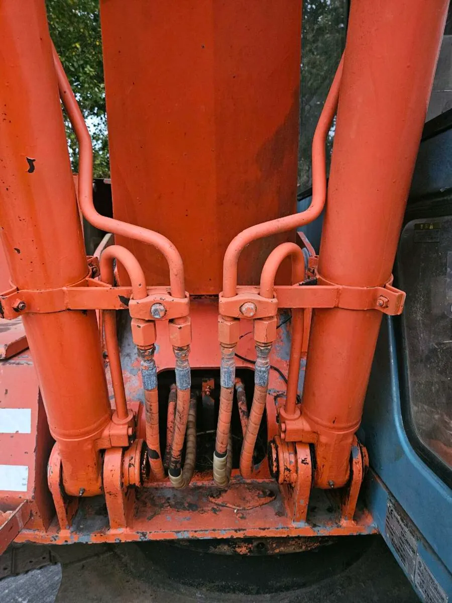 Hitachi 120-3 - Image 4
