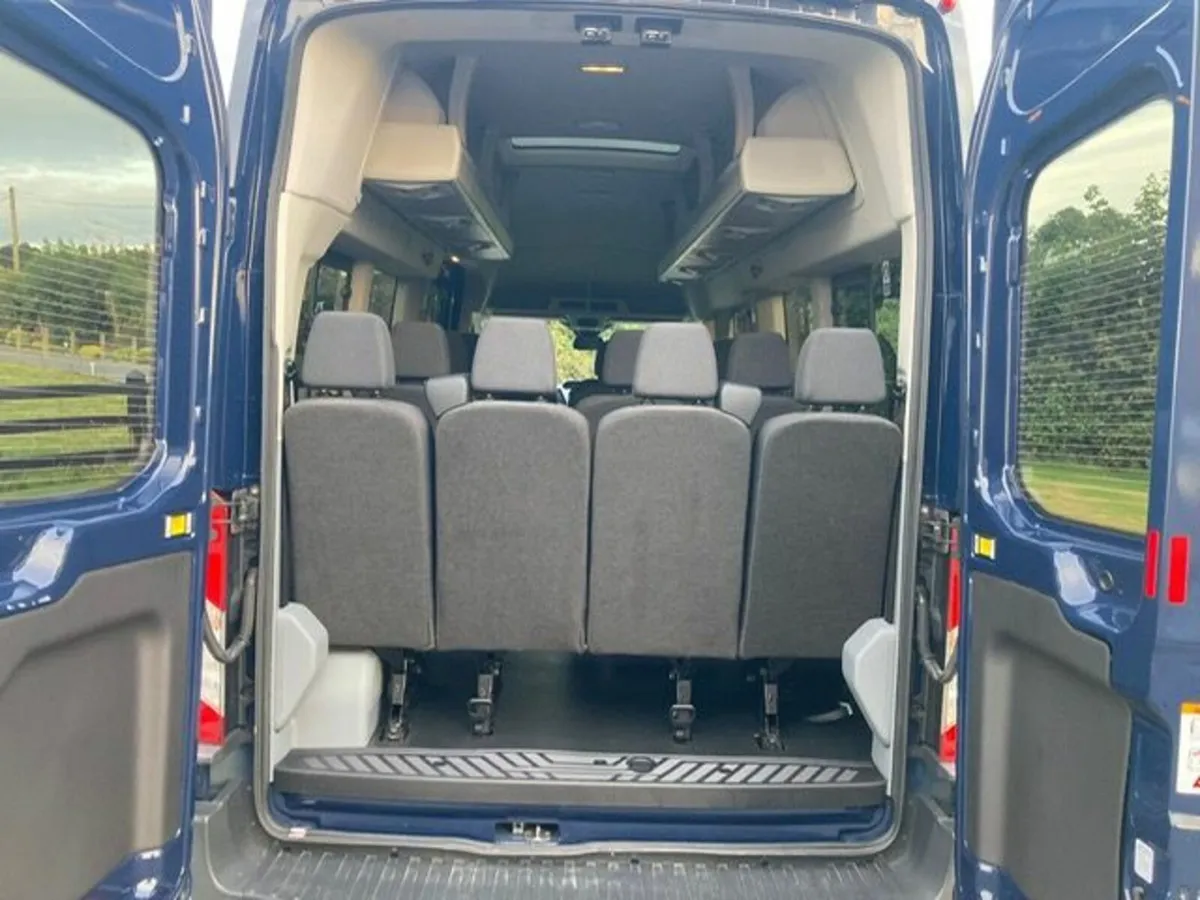 2018 FORD TRANSIT 460 L4 MINIBUS - Image 2