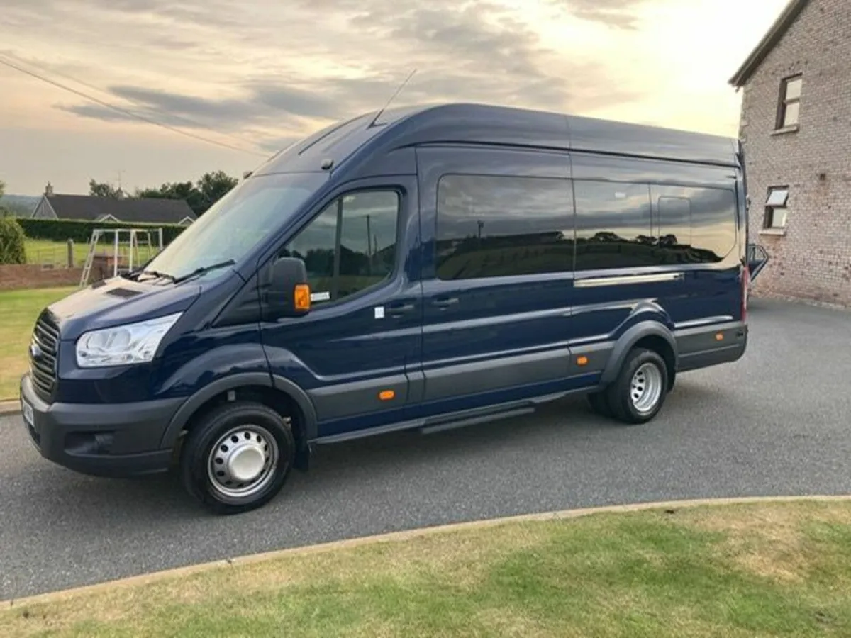 2018 FORD TRANSIT 460 L4 MINIBUS - Image 1