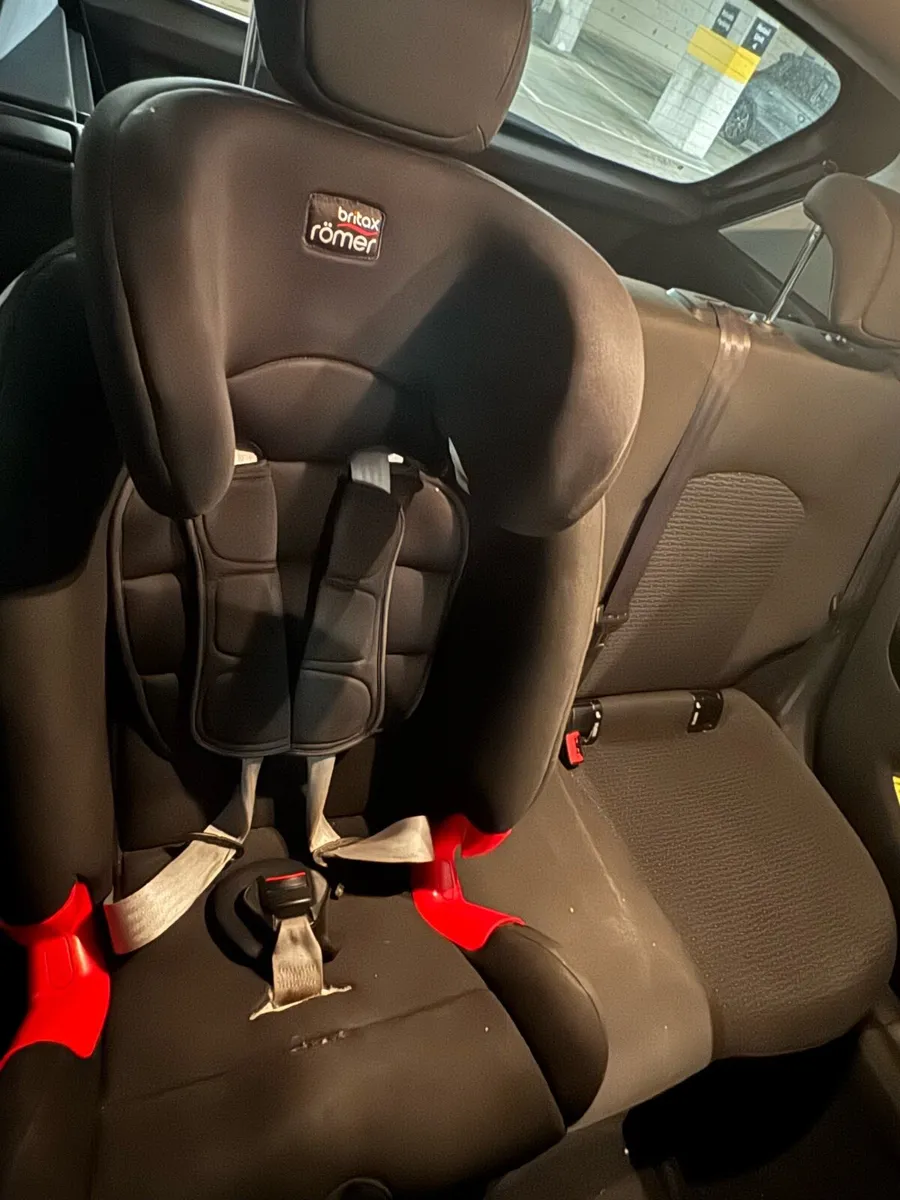 Children‘s car seat - Image 2