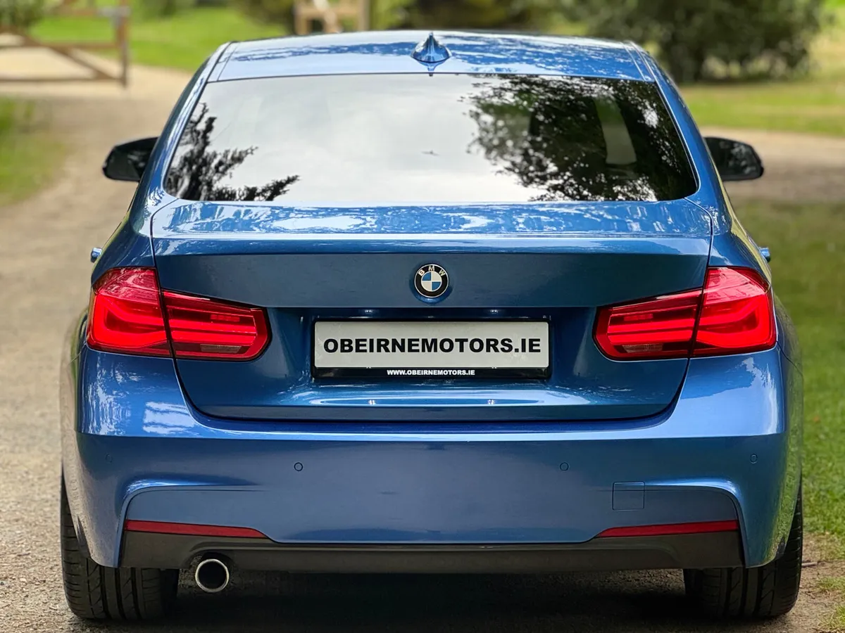 318D MSPORT PLUS 6SPD MANUAL *LOW KMS* - Image 3